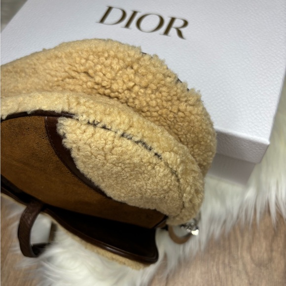 🤎 Dior Sherpa Brown Saddle Bag ✨ - Picture 6 of 17